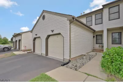 416 Willow Ct, Raritan Township, NJ 08822 - Photo 18
