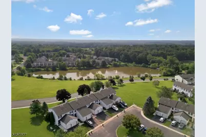 416 Willow Ct, Raritan Township, NJ 08822 - Photo 30