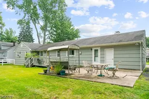 94 Woodlawn Ave, Bridgewater, NJ 08807 - Photo 6
