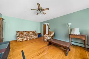 94 Woodlawn Ave, Bridgewater, NJ 08807 - Photo 10