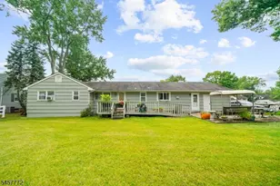94 Woodlawn Ave, Bridgewater, NJ 08807 - Photo 4