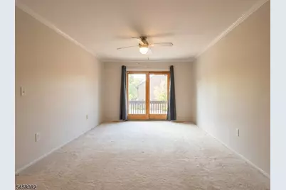 231 Kingsberry Dr, Franklin Township, NJ 08873 - Photo 10