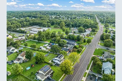 907 Mer-Edin Burg Rd, Hamilton Township, NJ 08690 - Photo 46