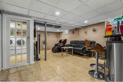 907 Mer-Edin Burg Rd, Hamilton Township, NJ 08690 - Photo 28