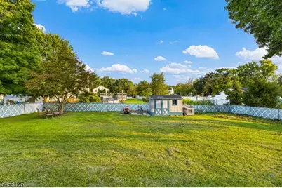 907 Mer-Edin Burg Rd, Hamilton Township, NJ 08690 - Photo 42