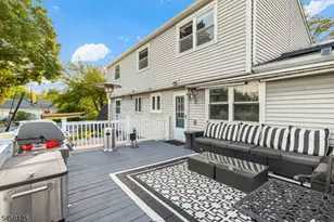907 Mer-Edin Burg Rd, Hamilton Township, NJ 08690 - Photo 34