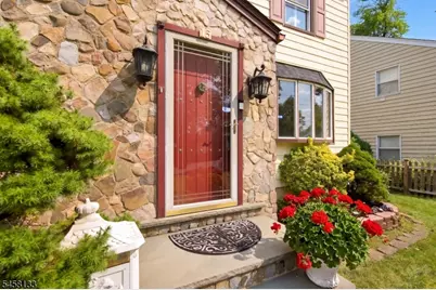 15 Charles St, Nutley, NJ 07110 - Photo 4
