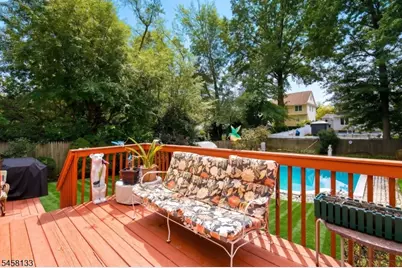 15 Charles St, Nutley, NJ 07110 - Photo 22