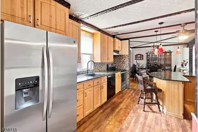 15 Charles St, Nutley, NJ 07110 - Photo 12