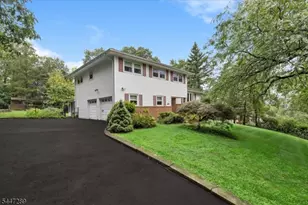 42 Aberdeen Ave, Wayne, NJ 07470 - Photo 1