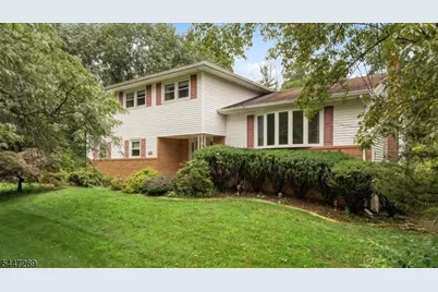42 Aberdeen Ave, Wayne, NJ 07470 - Photo 4