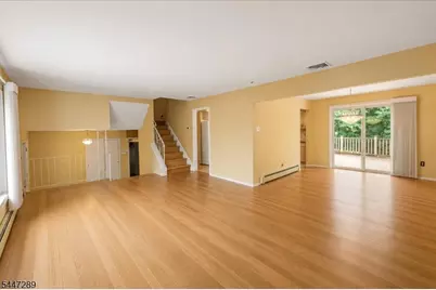 42 Aberdeen Ave, Wayne, NJ 07470 - Photo 12
