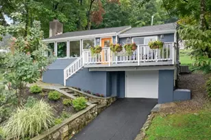 43 Birch Pkwy, Byram Township, NJ 07871 - Photo 2