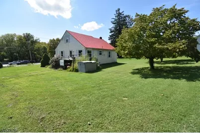 699 New Brunswick Ave, Pohatcong Township, NJ 08865 - Photo 4