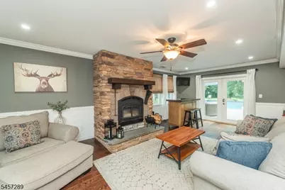 47 Biscay Dr, Mount Olive, NJ 07836 - Photo 20