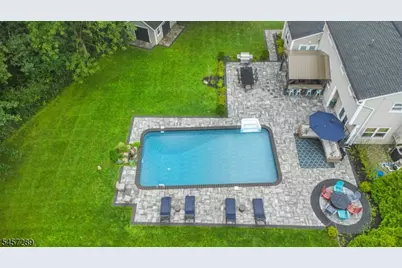 47 Biscay Dr, Mount Olive, NJ 07836 - Photo 46
