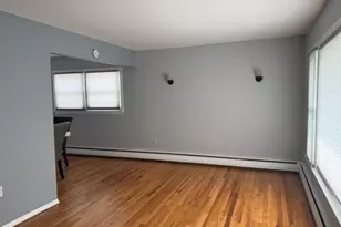 55 Oak St, East Orange, NJ 07018 - Photo 2