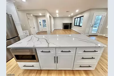16 Charlotte St, Sayreville, NJ 08872 - Photo 24