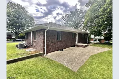 16 Charlotte St, Sayreville, NJ 08872 - Photo 10