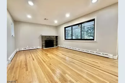 16 Charlotte St, Sayreville, NJ 08872 - Photo 28