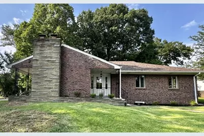 16 Charlotte St, Sayreville, NJ 08872 - Photo 2
