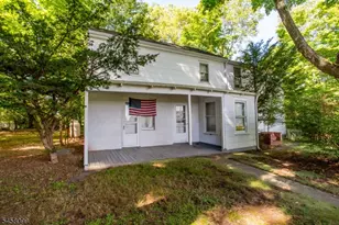 404 Federal City Rd, Hopewell Township, NJ 08534 - Photo 4