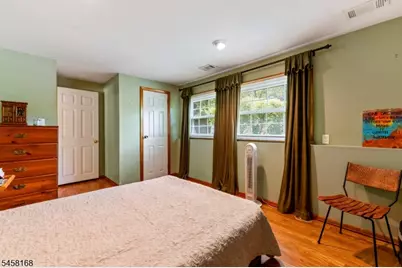 5 Yale Ct, East Brunswick Township, NJ 08816 - Photo 22