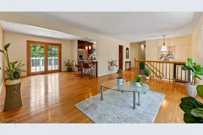 5 Yale Ct, East Brunswick Township, NJ 08816 - Photo 6
