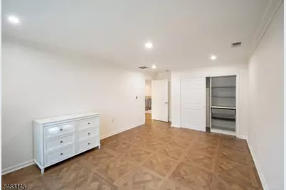 24 Bluffs Ct, Hamburg, NJ 07419 - Photo 18