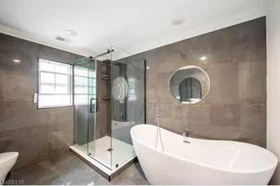 24 Bluffs Ct, Hamburg, NJ 07419 - Photo 20