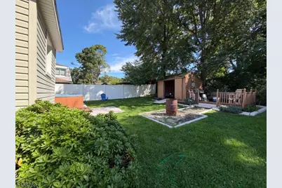 50 Clinton Ave, Mount Olive, NJ 07828 - Photo 6