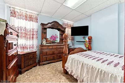 26 Lincoln St, Passaic, NJ 07055 - Photo 18