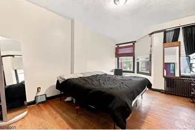 26 Lincoln St, Passaic, NJ 07055 - Photo 30