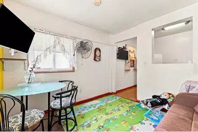 26 Lincoln St, Passaic, NJ 07055 - Photo 12