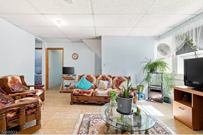 26 Lincoln St, Passaic, NJ 07055 - Photo 22