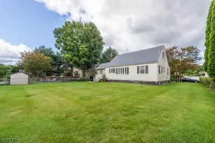 42 Ferro Monte Ave, Roxbury Township, NJ 07847 - Photo 28