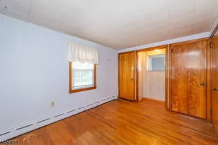 42 Ferro Monte Ave, Roxbury Township, NJ 07847 - Photo 20