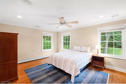 23 Rogers Ave, Berkeley Heights Township, NJ 07922 - Photo 28