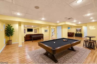 23 Rogers Ave, Berkeley Heights Township, NJ 07922 - Photo 34