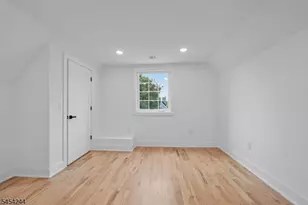 196 Taylor St, Orange, NJ 07050 - Photo 6