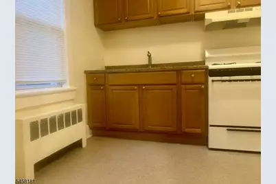 22 Sussex St #b, Newton, NJ 07860 - Photo 1