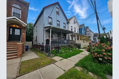 744 Trumbull St, Elizabeth, NJ 07201 - Photo 2