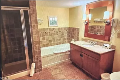 200 State Rt 94 #317, Vernon, NJ 07462 - Photo 14