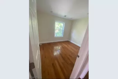 95 Ellis Ave, Irvington, NJ 07111 - Photo 10