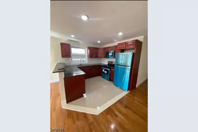95 Ellis Ave, Irvington, NJ 07111 - Photo 8