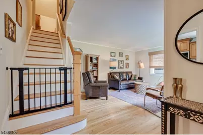 97 Union County Pkwy, Clark Township, NJ 07066 - Photo 10
