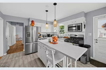 258 E 22nd St, Paterson, NJ 07514 - Photo 10