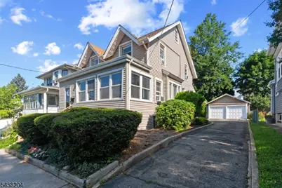 19 Ashwood Ter, West Orange Township, NJ 07052 - Photo 4
