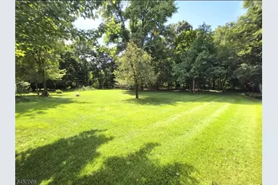 13 Den Herder Dr, Franklin Township, NJ 08873 - Photo 30