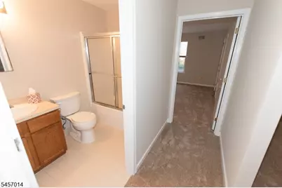 24 Spruce Ter, Mount Arlington, NJ 07856 - Photo 10